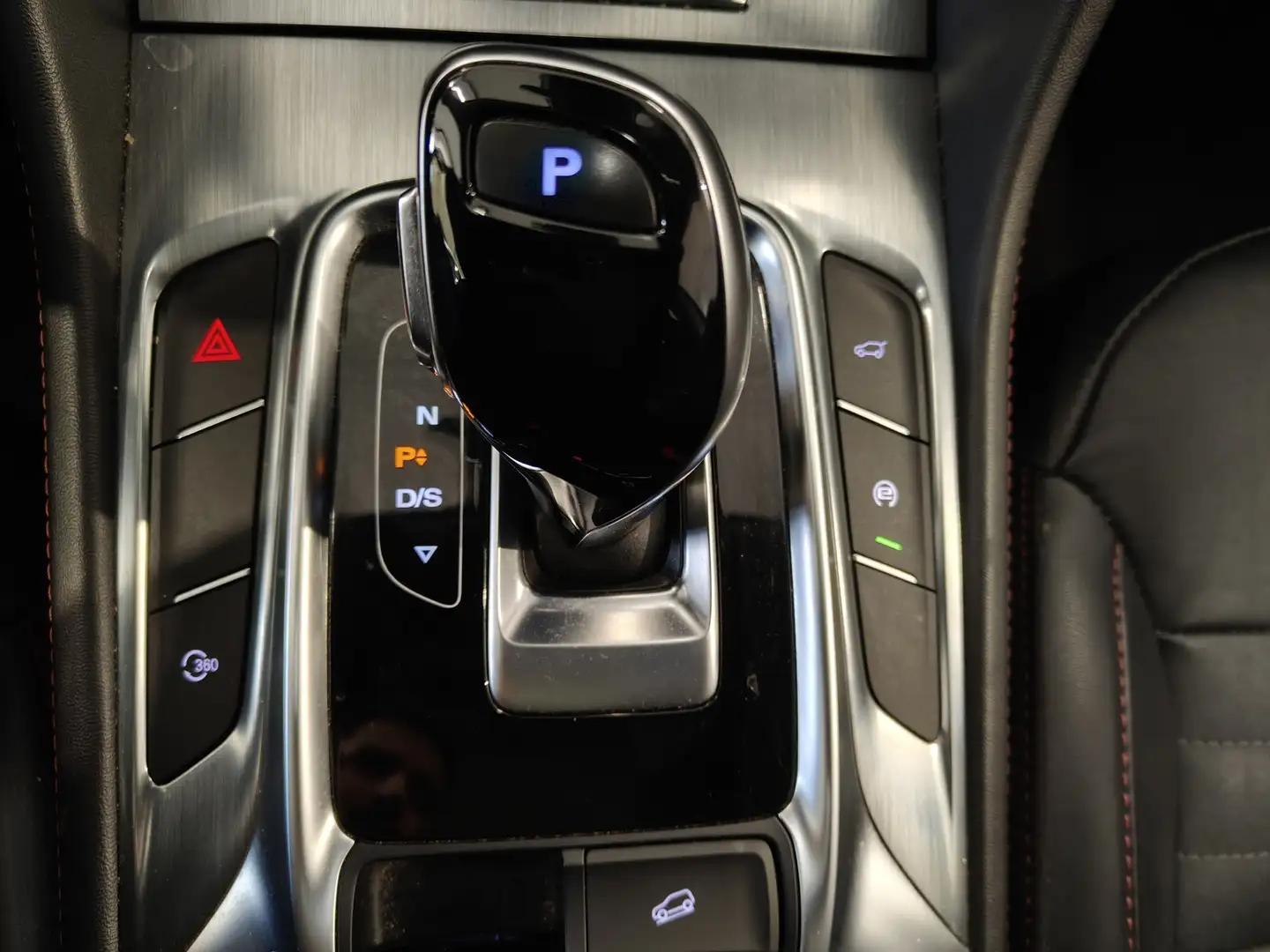 Foto MG HS MG HS 1.5 Turbo GDI Luxury DCT (162 CV)