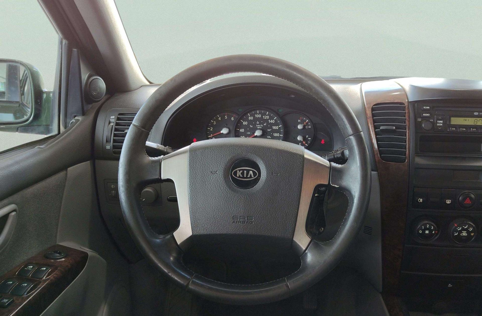 Kia Sorento 2.5 CRDi EX AWD - foto 18