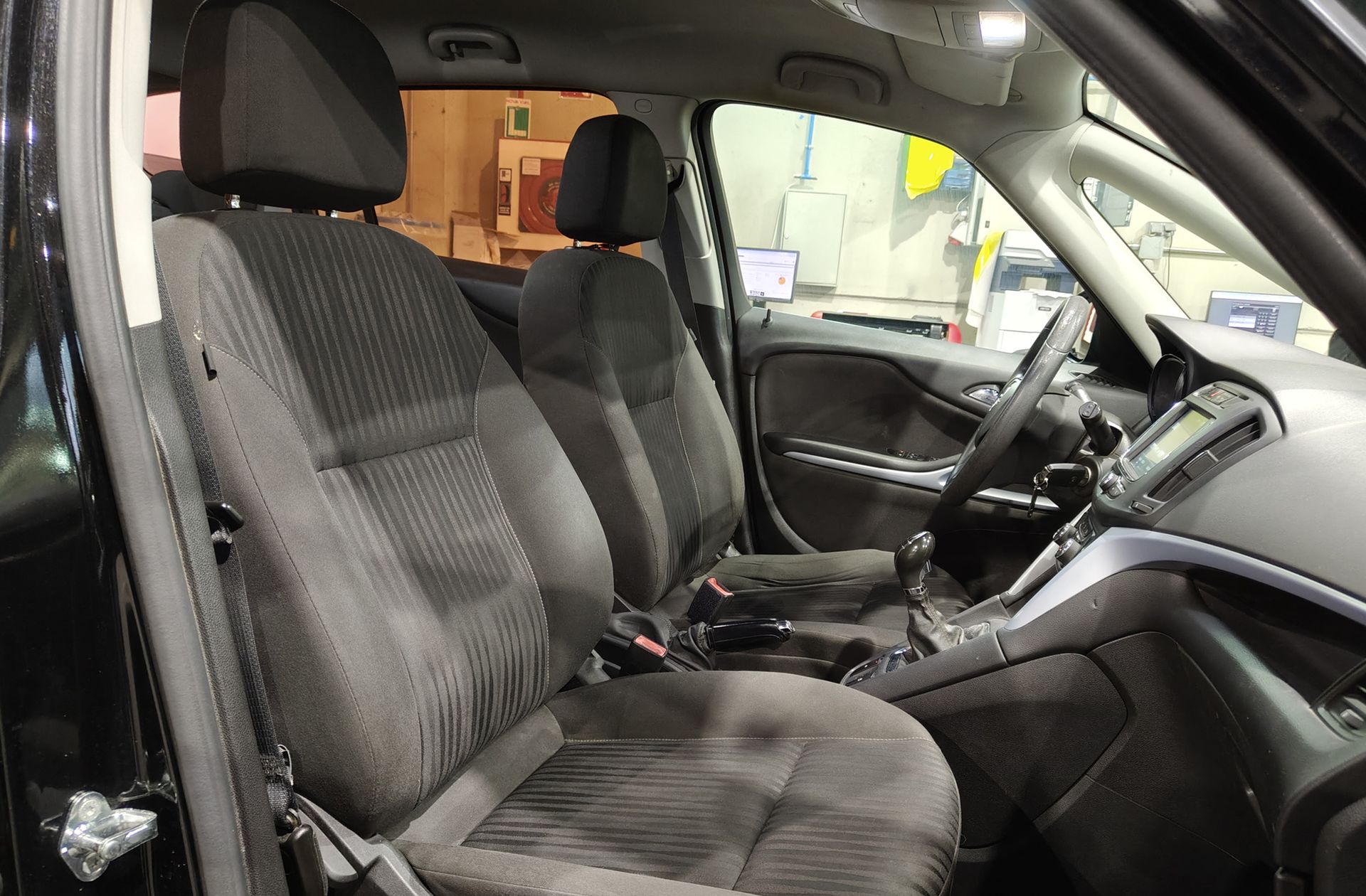Opel Zafira 1.4 T Expression - foto 16