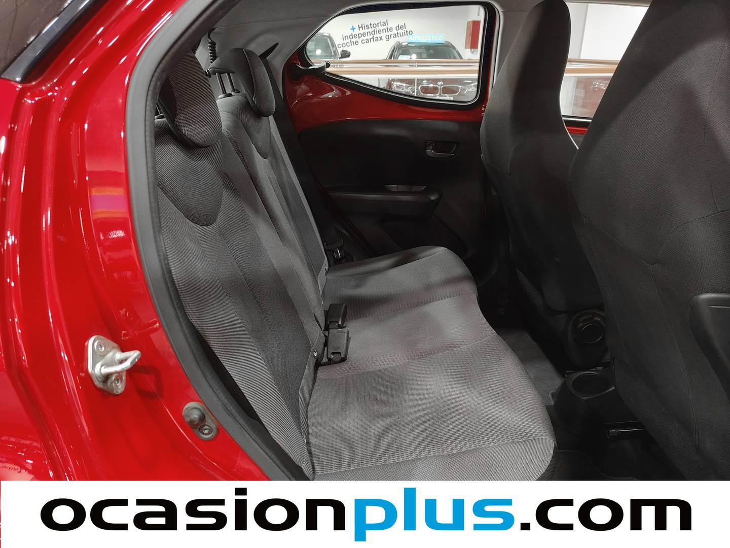 Foto Toyota Aygo Toyota Aygo 1.0 70 x-play (72 CV)