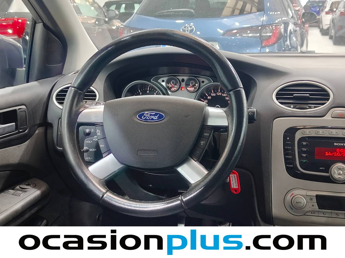 Ford Focus Ford Focus 1.6 Trend (100 CV) manual