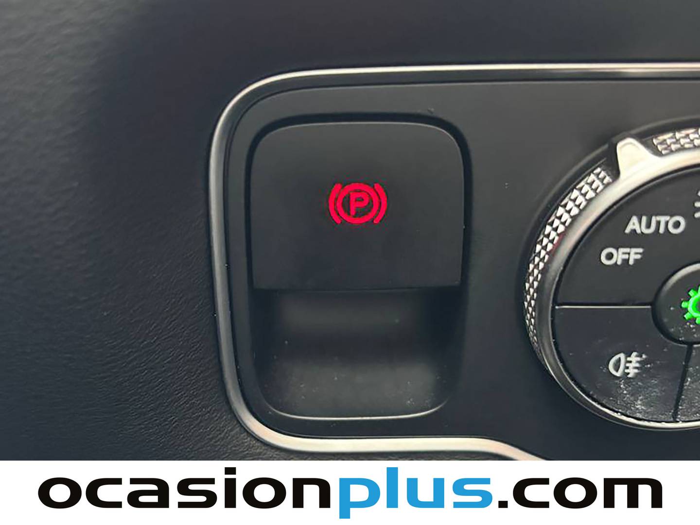 EBRO S800 EBRO S800 1.6 TGDI Luxury DCT (147 CV) 7 Plazas 147cv