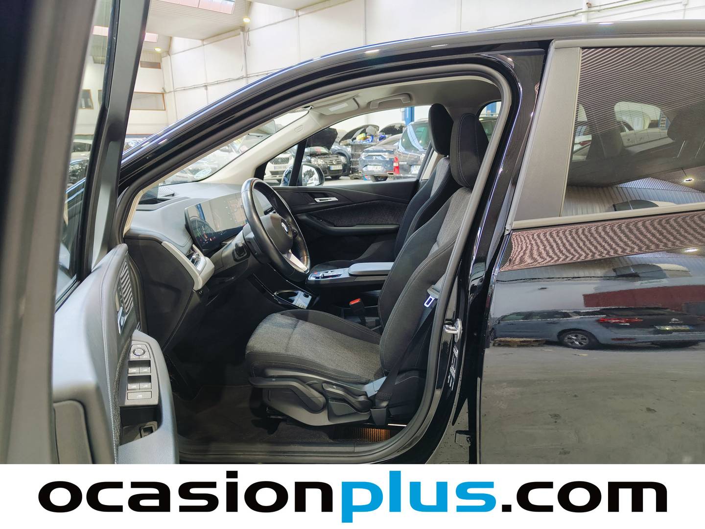 Foto asientos delanteros BMW Serie 2 Active Tourer BMW Serie 2 218d Active Tourer (150 CV)