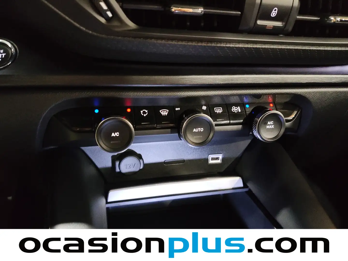 Foto Citroën C5 X Citroen C5 X PureTech 130 S&S Shine EAT8 (130 CV)