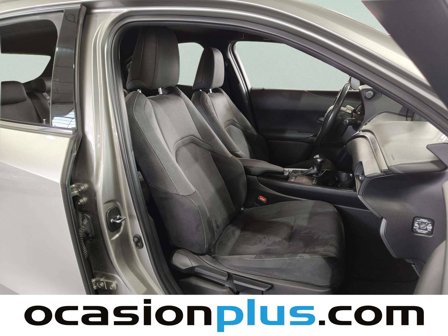 Lexus UX Lexus UX 250h Business 2WD (184 CV) automático