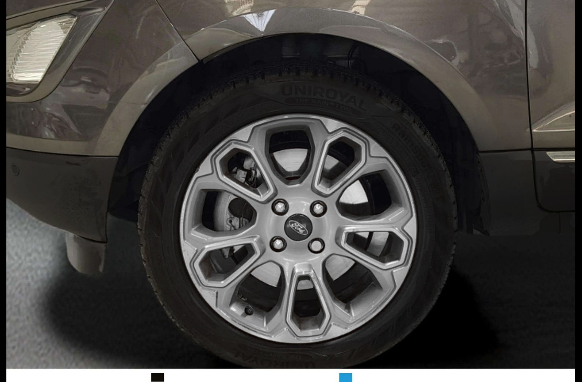 Ford EcoSport 1.0T EcoBoost Titanium - foto 32
