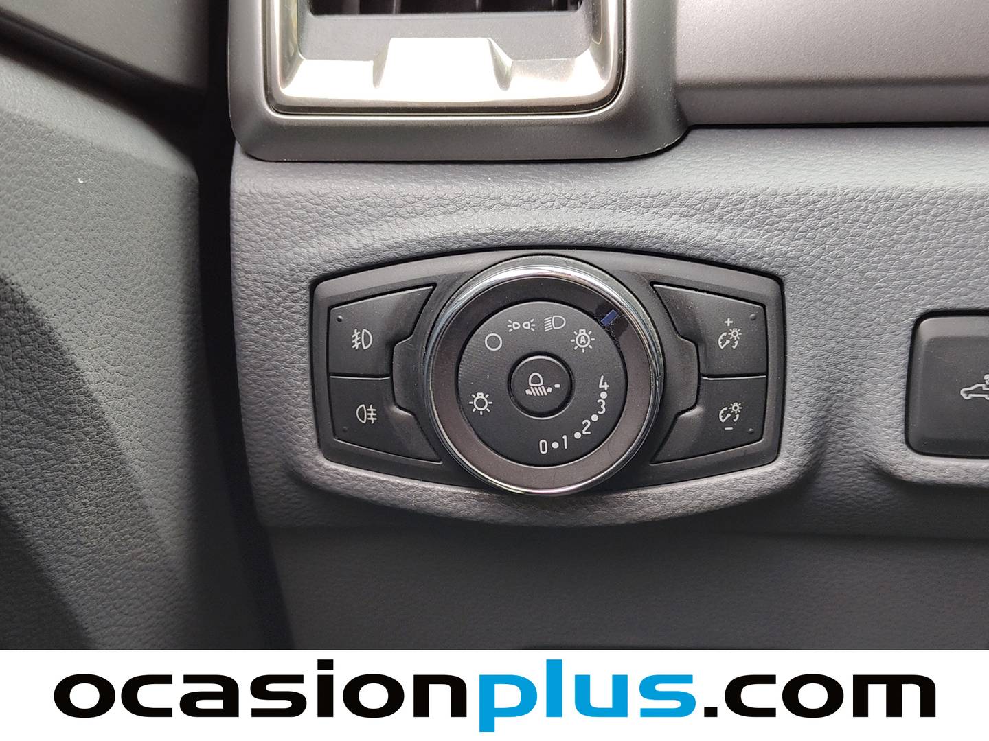 Foto Ford Ranger Ford Ranger 2.2 TDCi S&S Doble Cabina XLT 4x4 (160 CV)