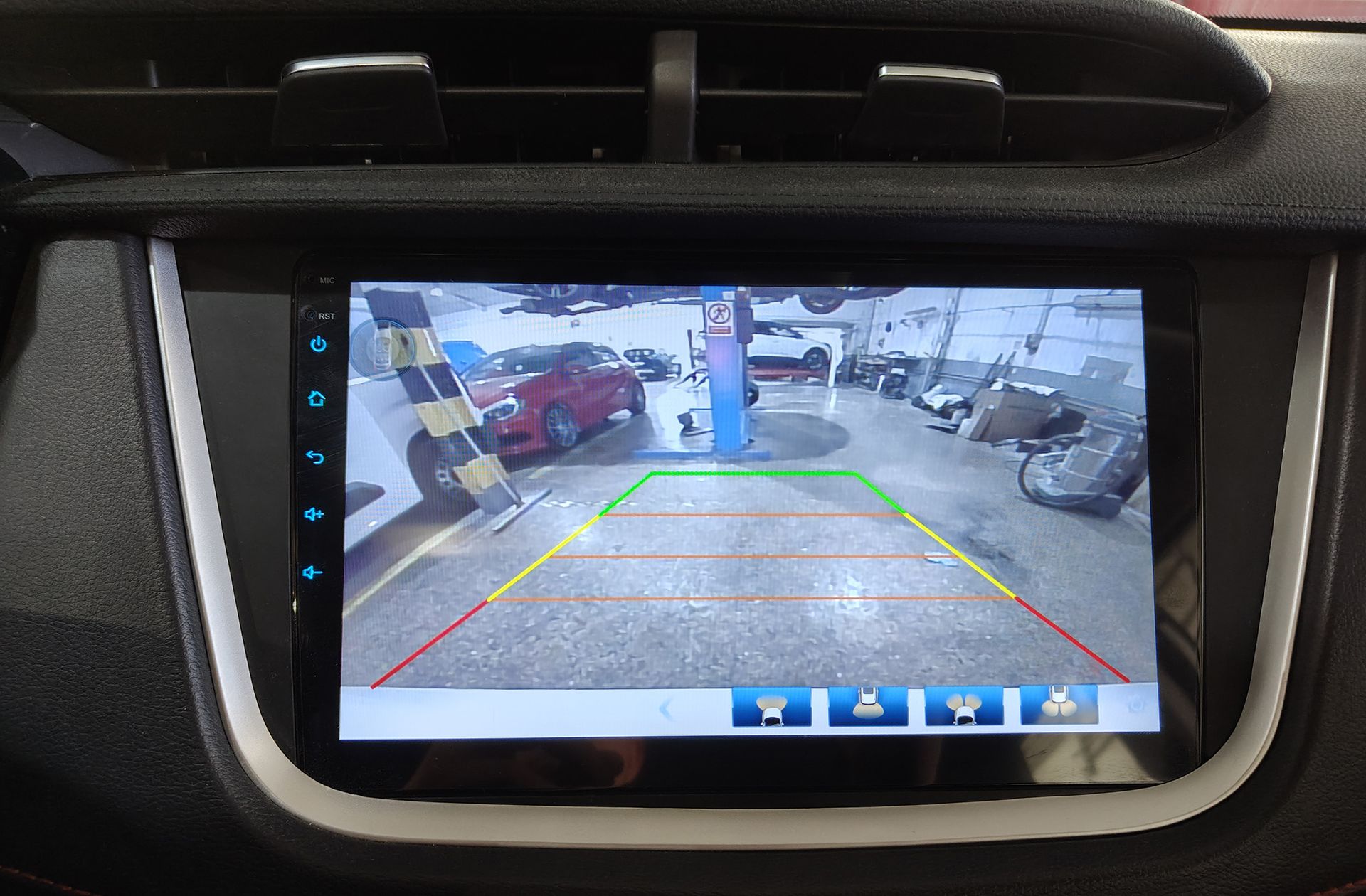 SWM G01 1.5T Luxury - foto 8