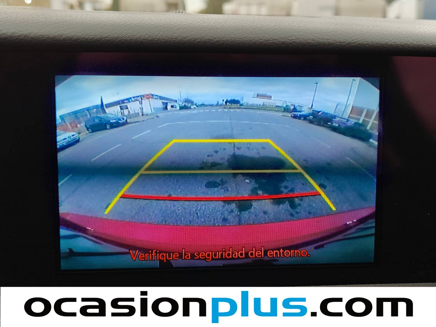 Equipamiento del Lexus RC Lexus RC 300h Executive (223 CV)