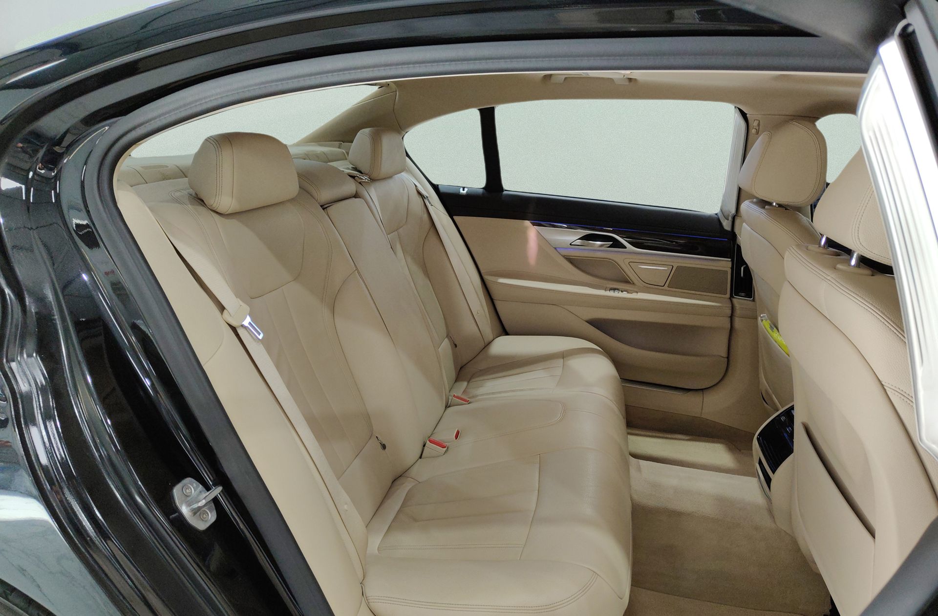 BMW Serie 7 750Li xDrive - foto 18