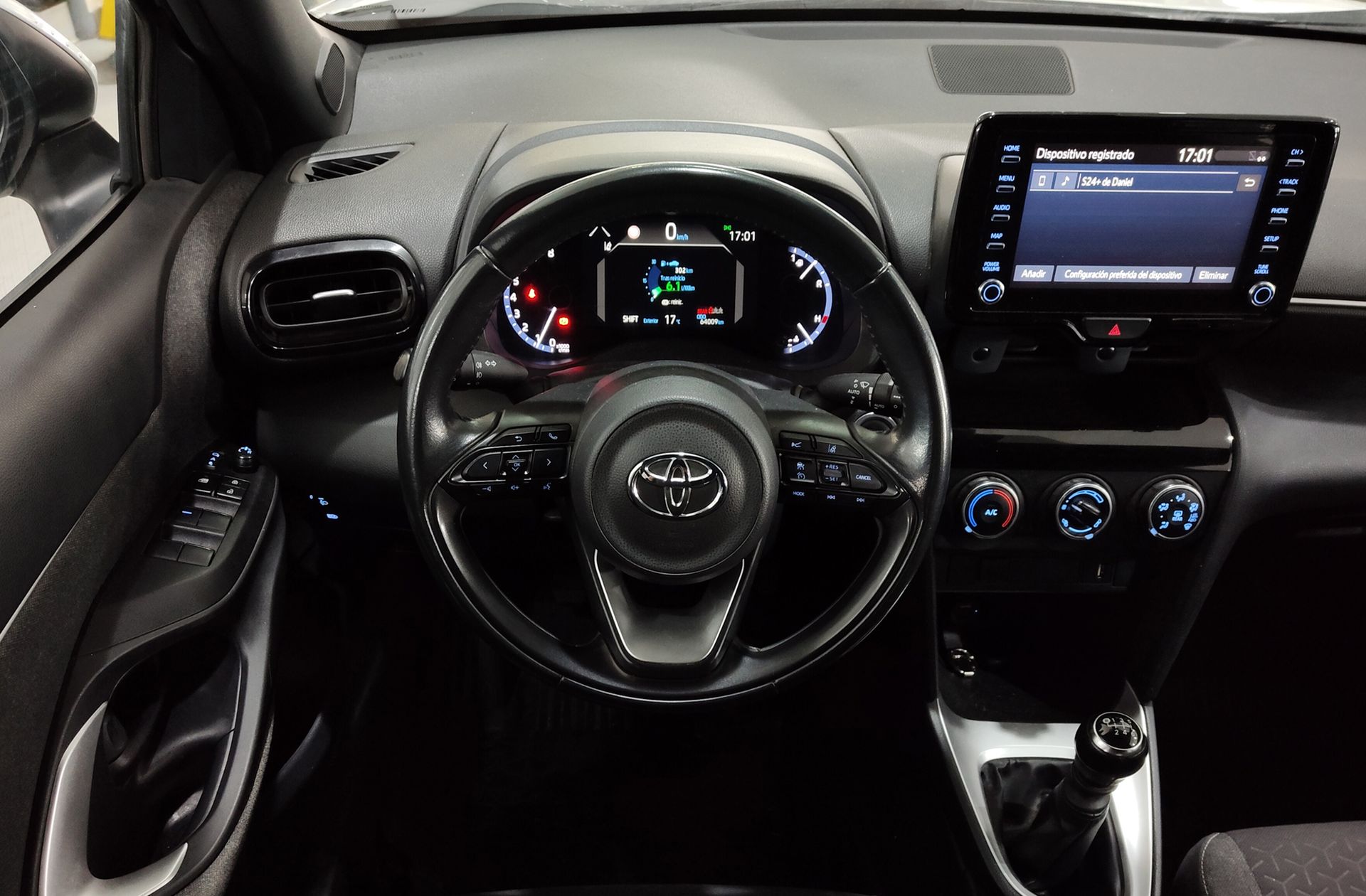 Toyota Yaris Cross 1.5 120H Style - foto 22