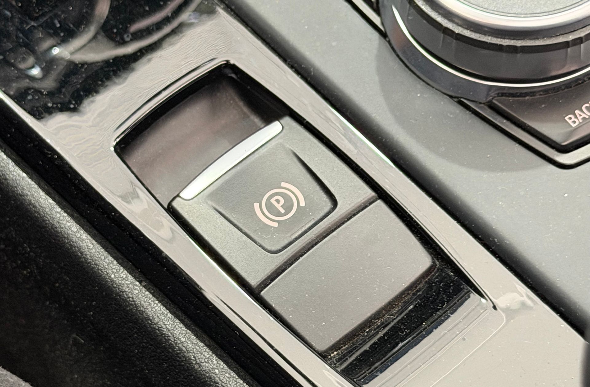 BMW X2 sDrive18d Pack M - foto 35