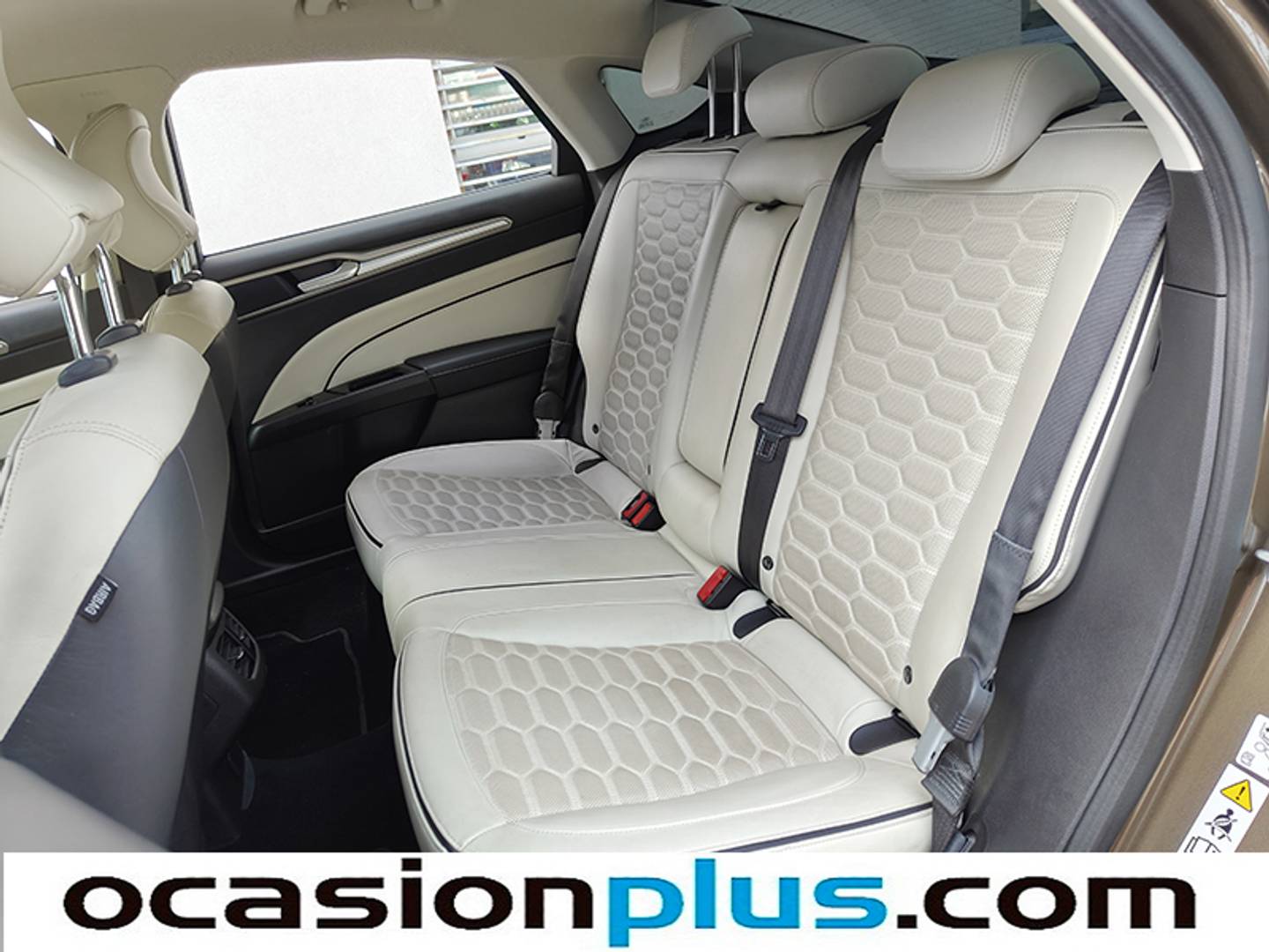 Foto Ford Mondeo Ford Mondeo 2.0 TDCI Sedan Vignale Powershift (180 CV)