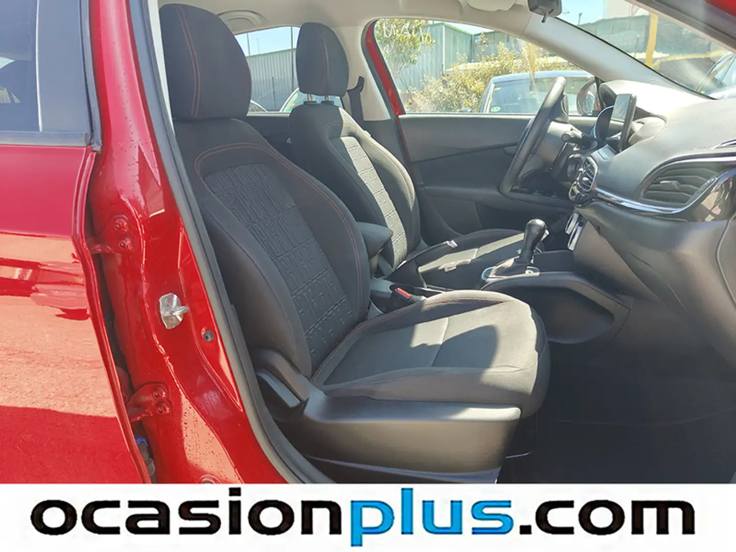 Foto Fiat Tipo Fiat Tipo 1.5 Hybrid Red DCT (130 CV)