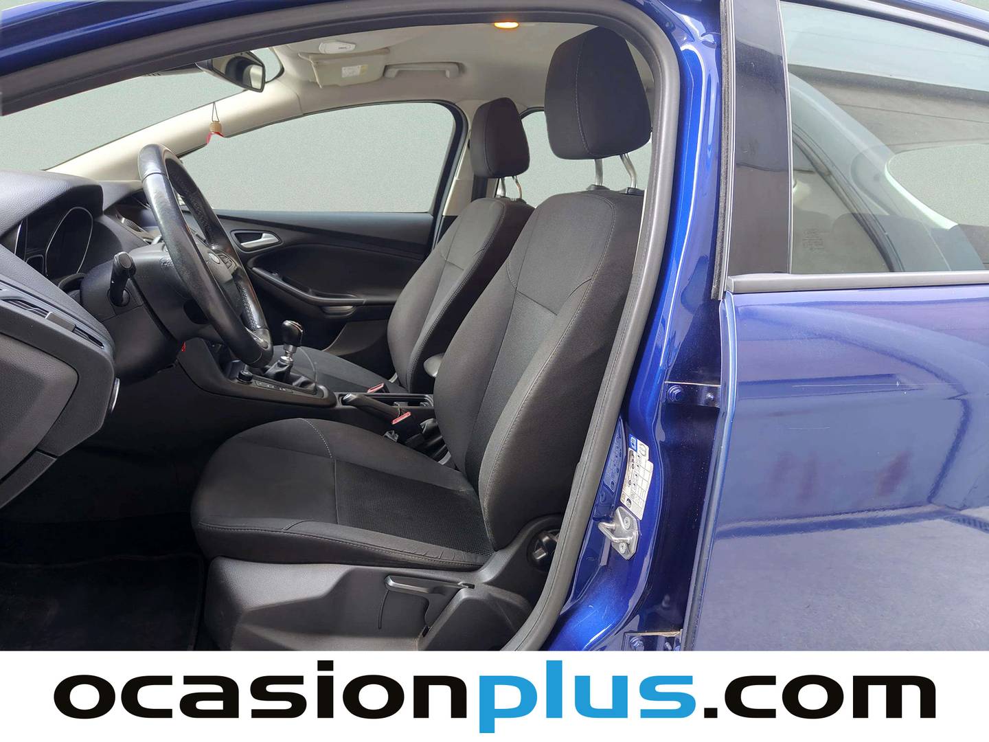 Foto asientos delanteros Ford Focus Ford Focus 1.0 Ecoboost S&S Trend (125 CV)