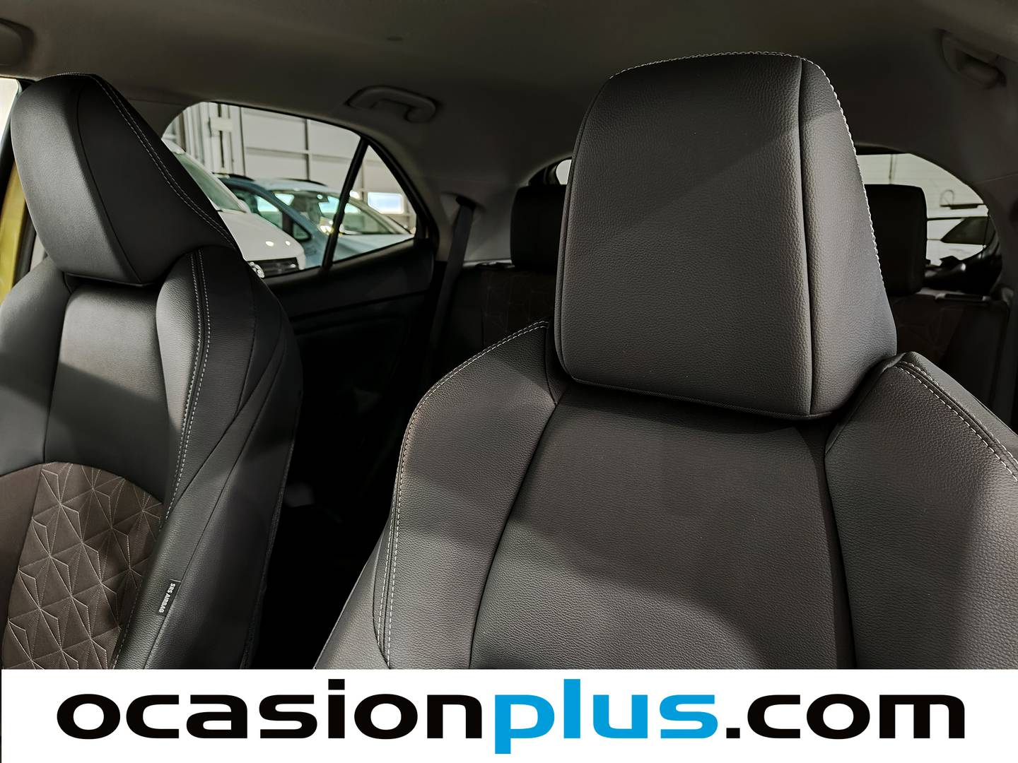Extras y acabados del Toyota Yaris Cross Toyota Yaris Cross 120H Style (116 CV)