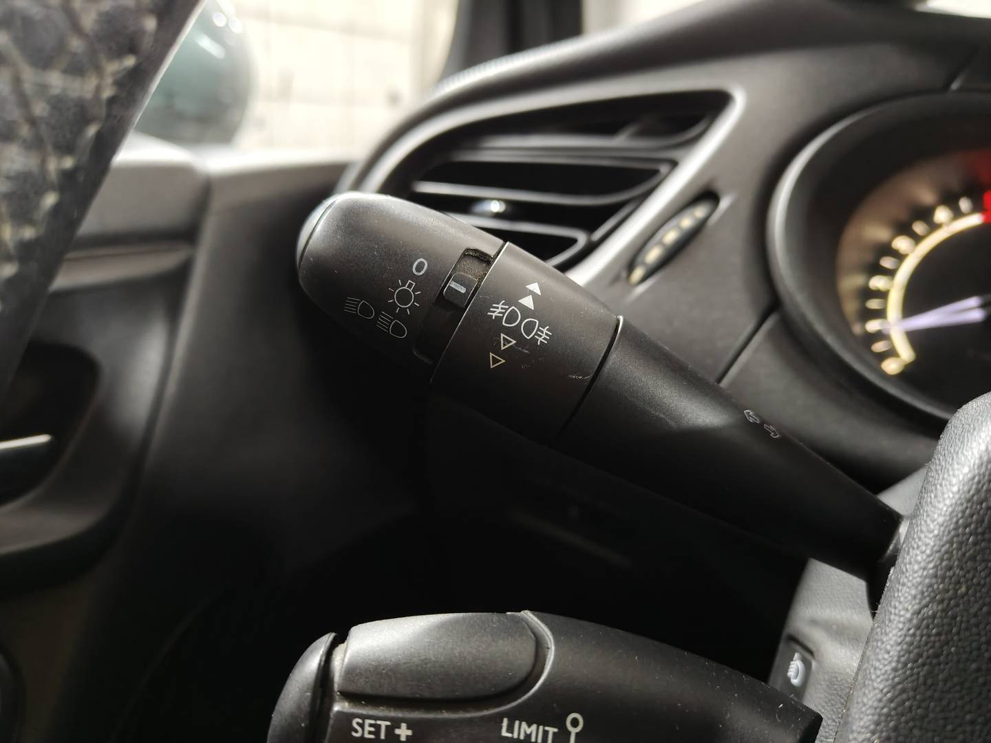 Citroën C3 Citroën C3 1.6 HDI Collection (92 CV) 2015