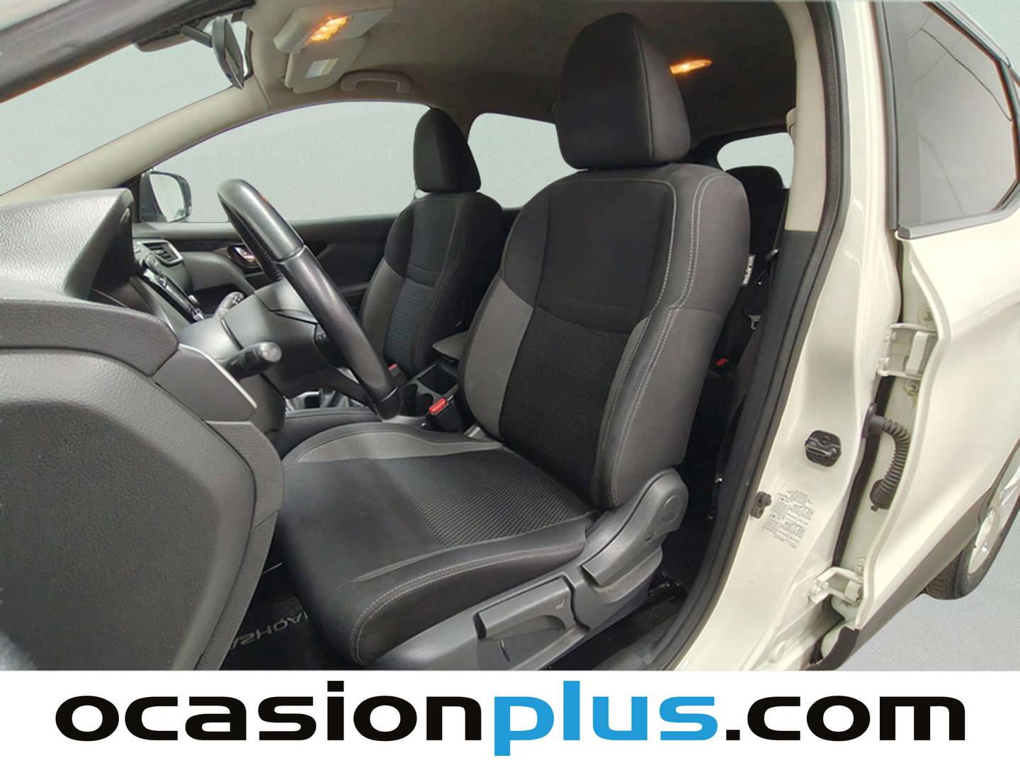 Foto asientos delanteros Nissan QASHQAI Nissan Qashqai dCi 110 S&S Acenta 4x2 (110 CV)