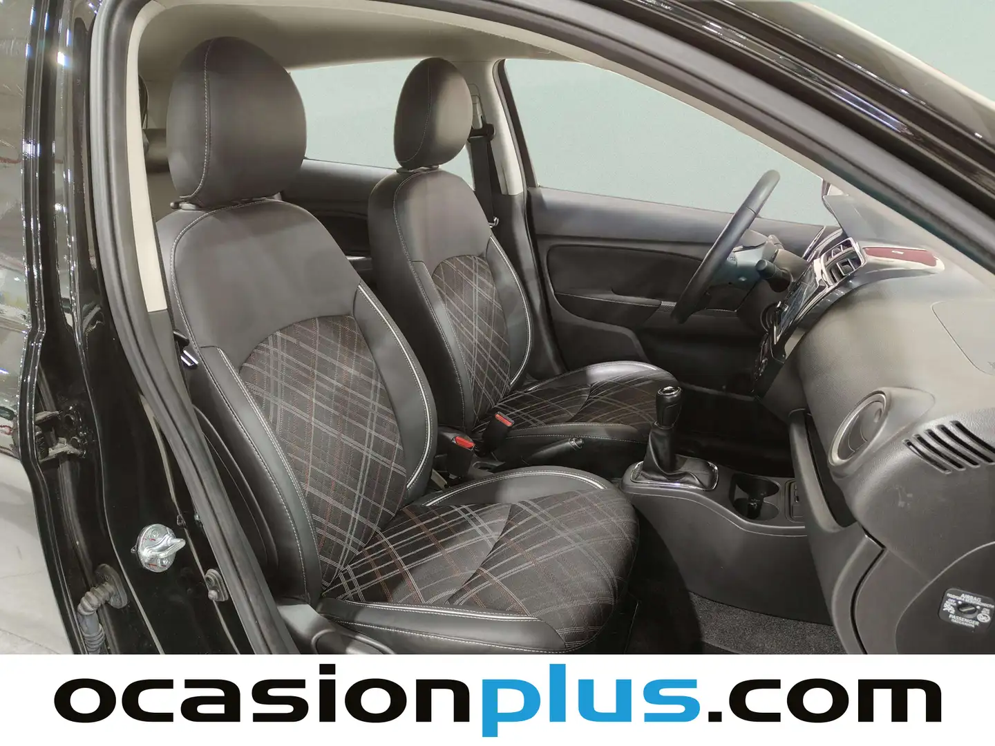 Foto Mitsubishi Space Star Mitsubishi Space Star Star 120 MPI Kaiteki (71 CV)