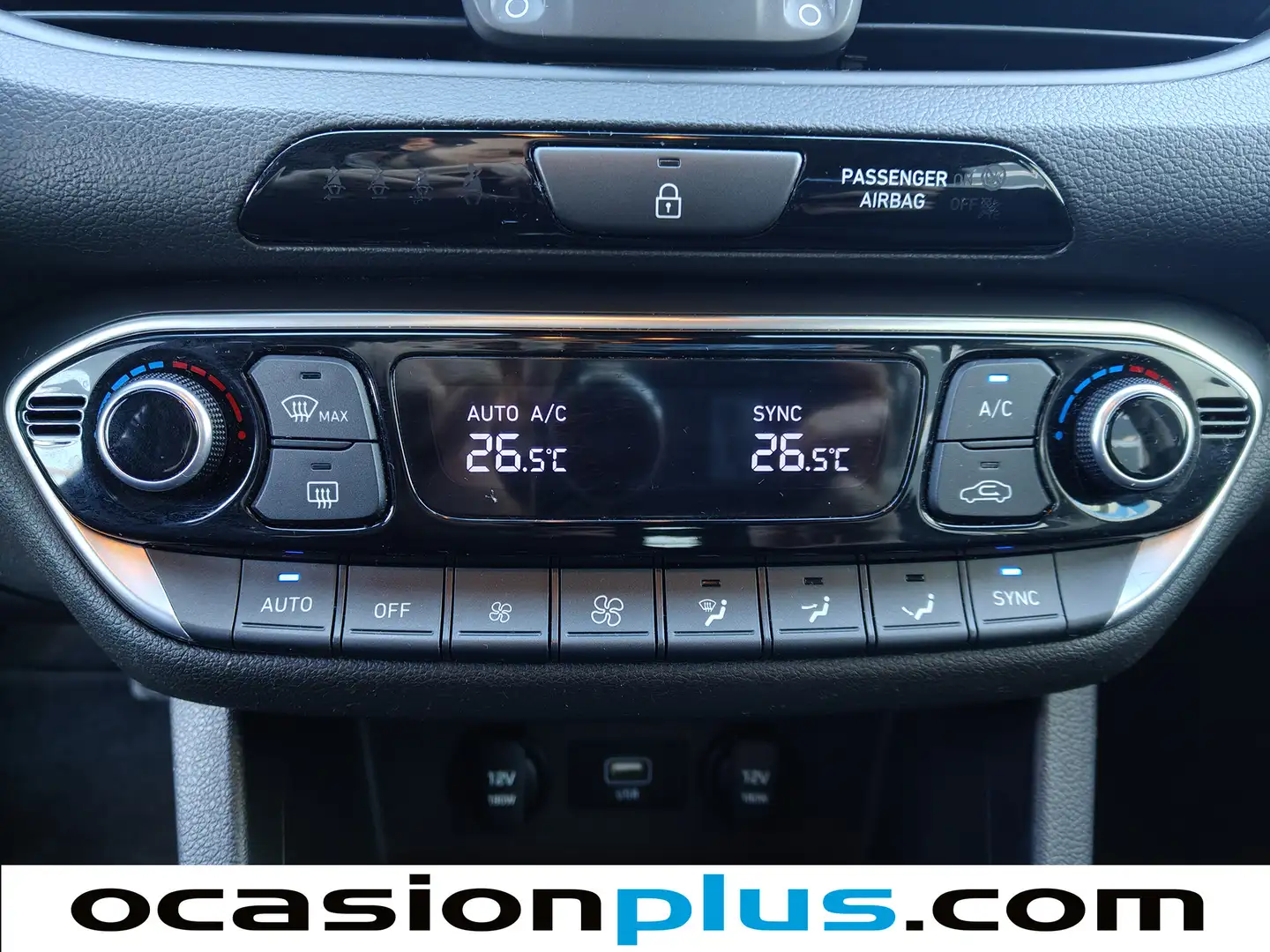 Foto Hyundai i30 Hyundai i30 1.5 DPI Klass SLX (110 CV)