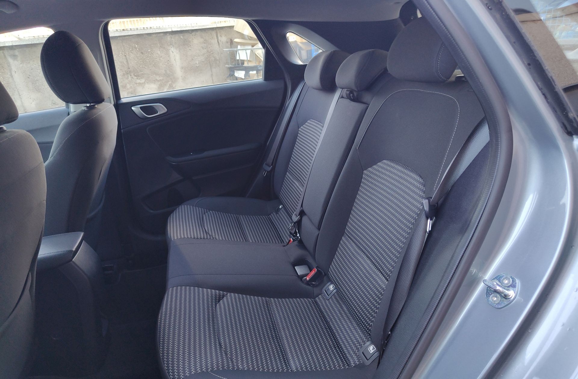 Kia Ceed 1.0 T-GDi Drive - foto 12