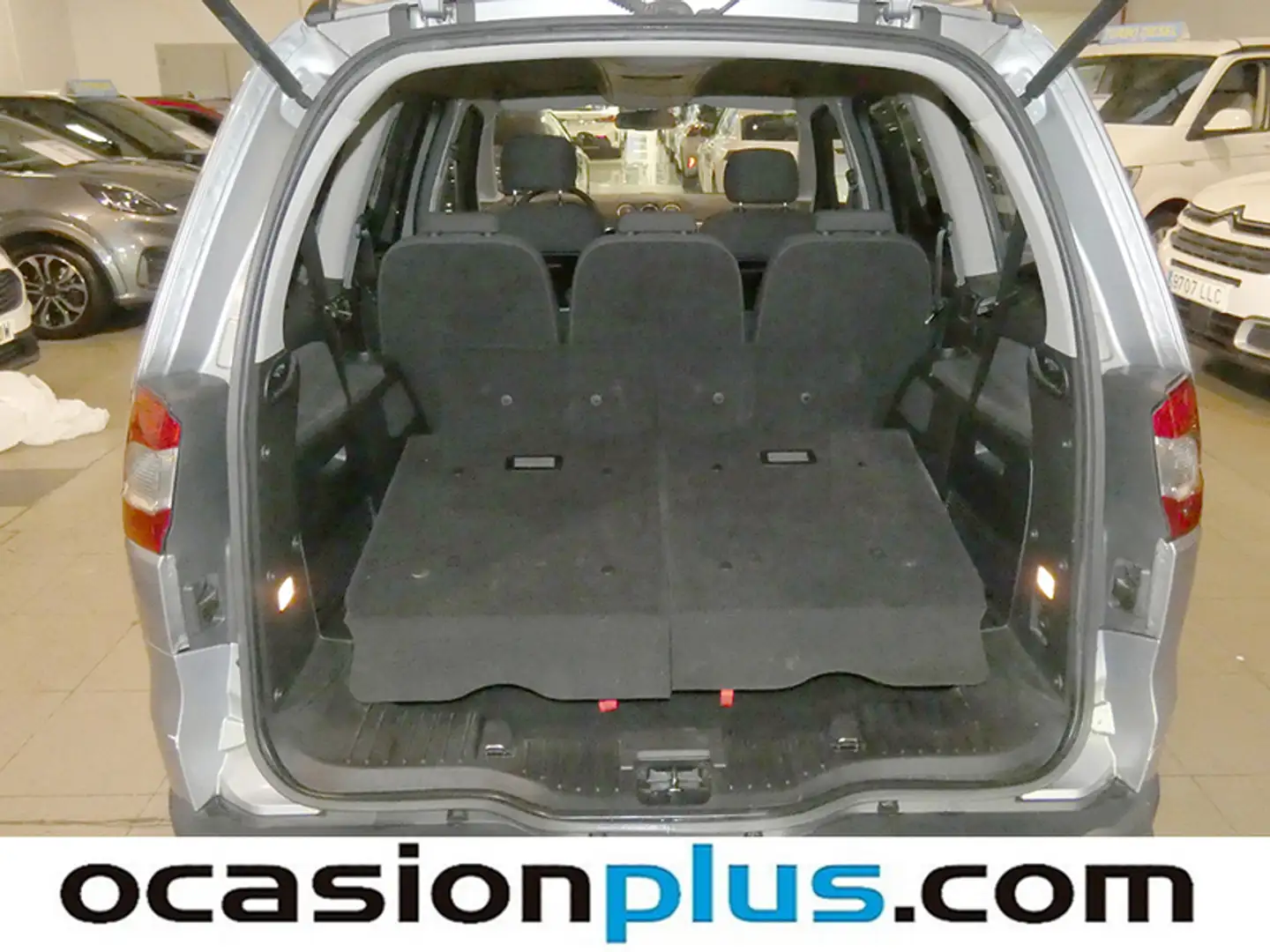 Foto Ford Galaxy Ford Galaxy 2.0 TDCI Titanium Powershift (140 CV) 7 Plazas