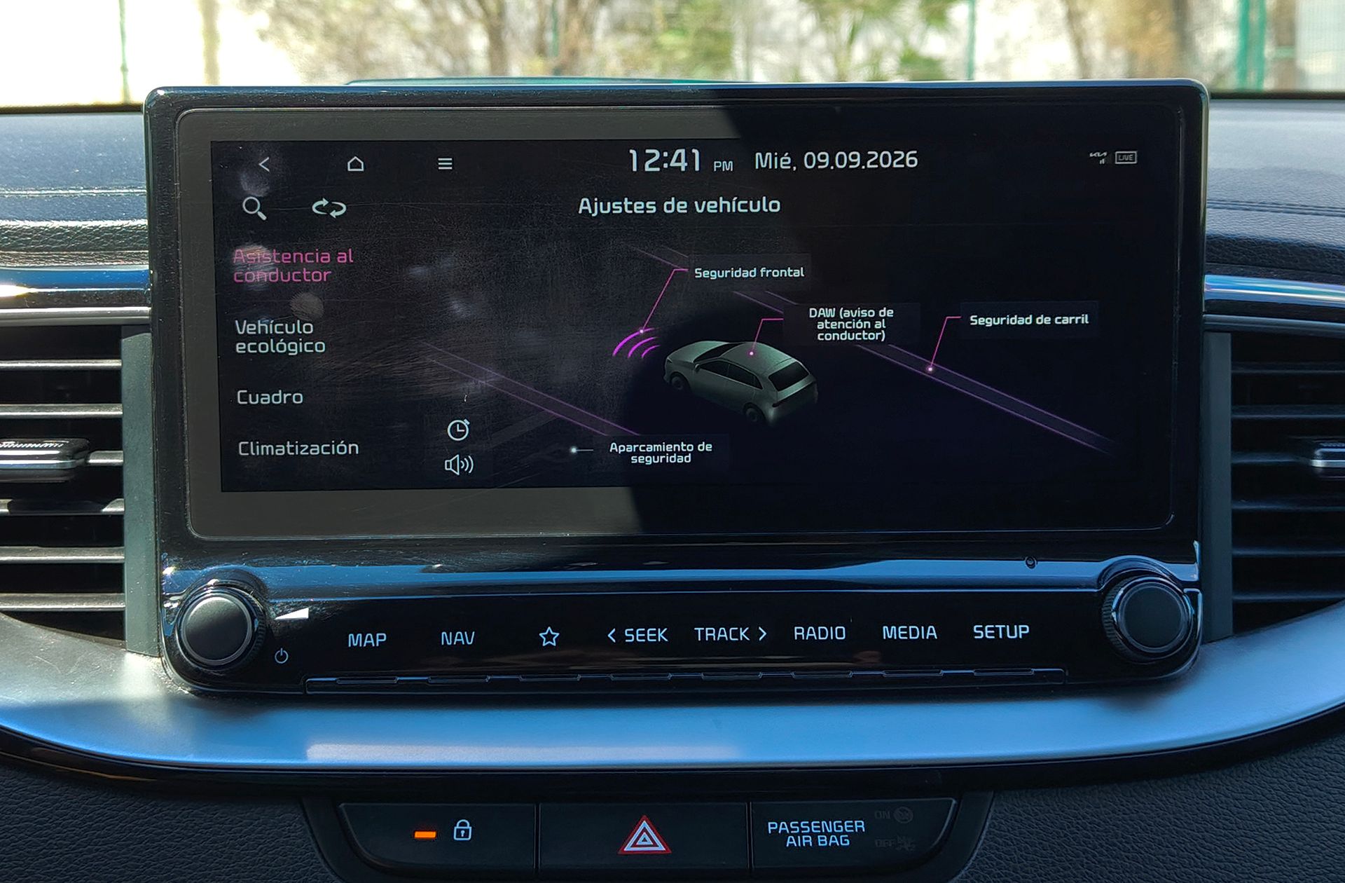 Kia Ceed 1.6 GDi PHEV E-Tech - foto 14
