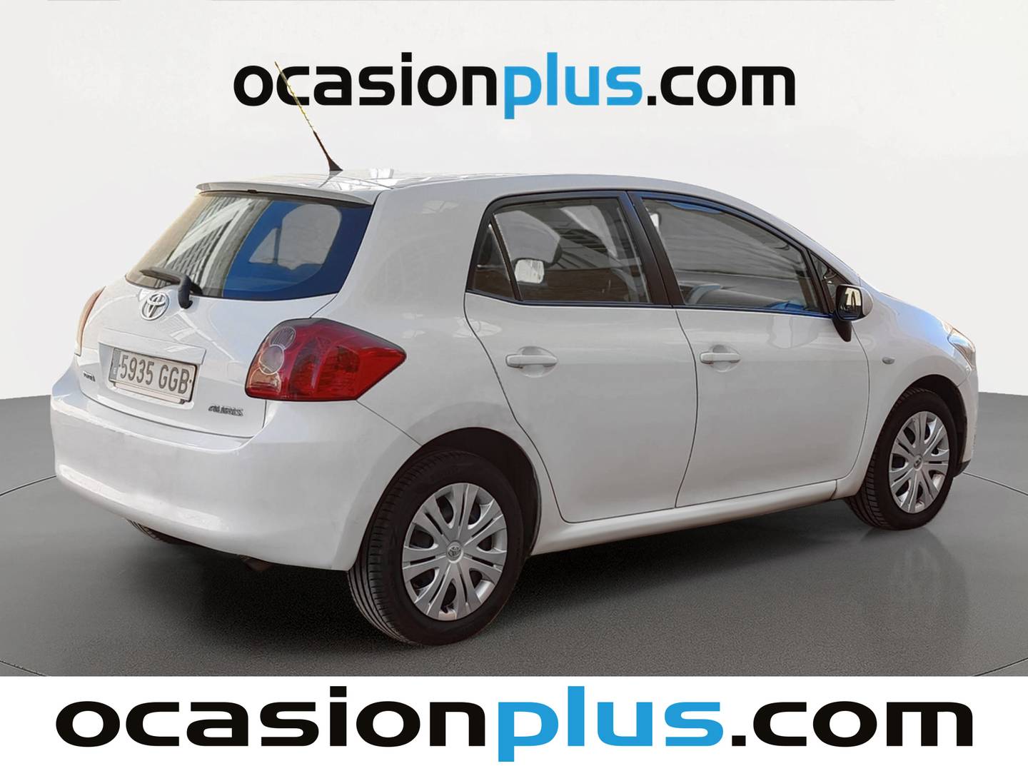 Foto trasera Toyota Auris Toyota Auris 1.4 VVT-I Luna (97 CV) derecha
