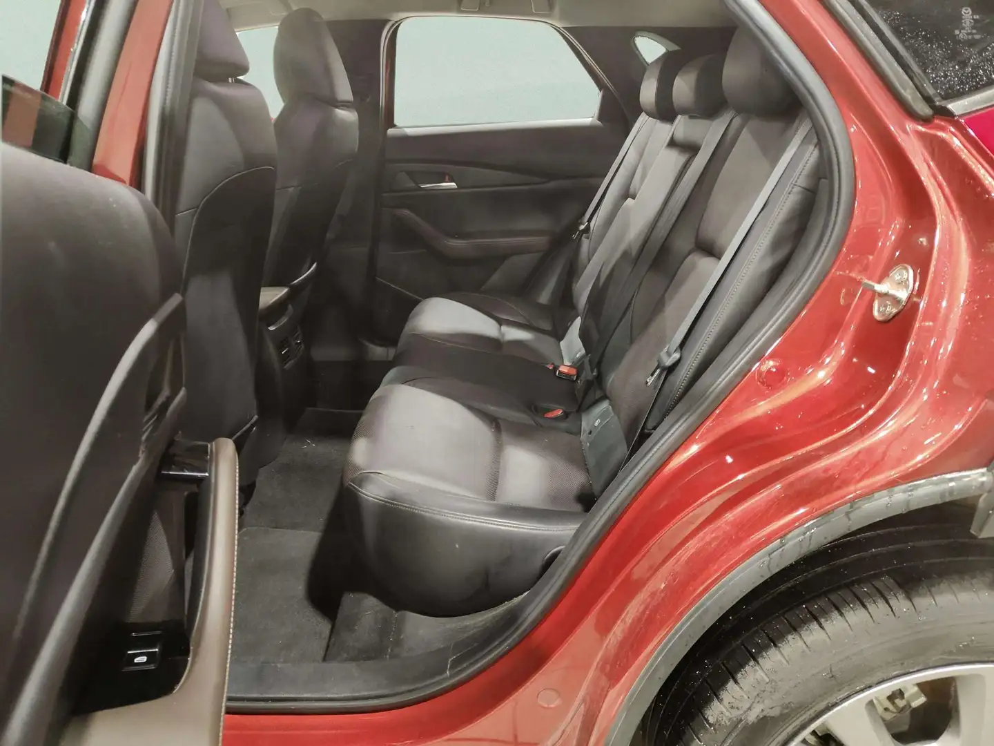 Foto Mazda CX-30 Mazda CX-30 2.0 Skyactiv-X Zenith Black Safety AWD AT (180 CV)