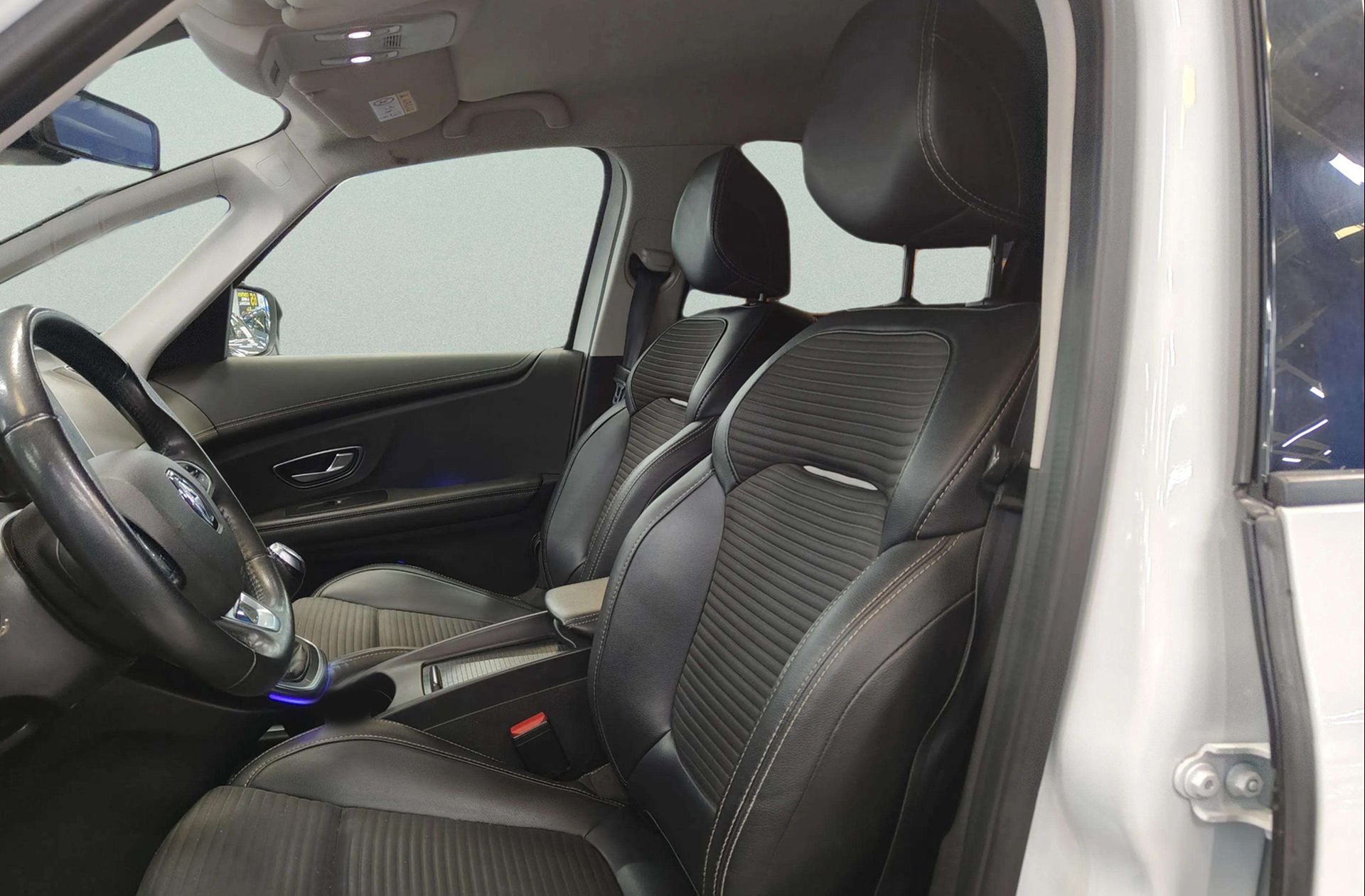 Renault Scénic Zen Energy dCi - foto 10