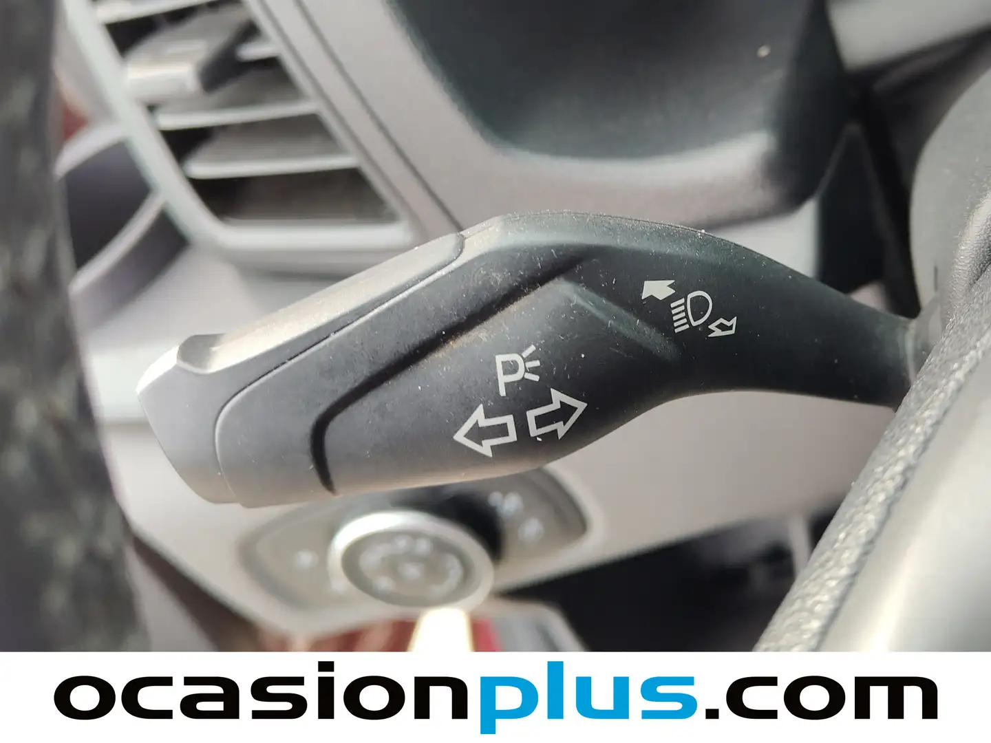 Foto Ford Transit Custom Ford Transit Custom 2.0 TDCI 320 L1 Trend (130 CV) 9 Plazas