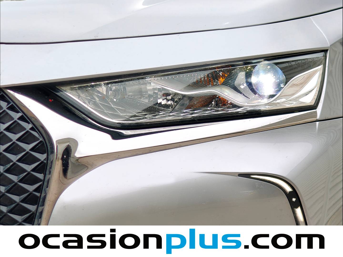 DS DS 7 Crossback DS DS7 Crossback BlueHDi 130 So Chic Auto (130 CV) de segunda mano