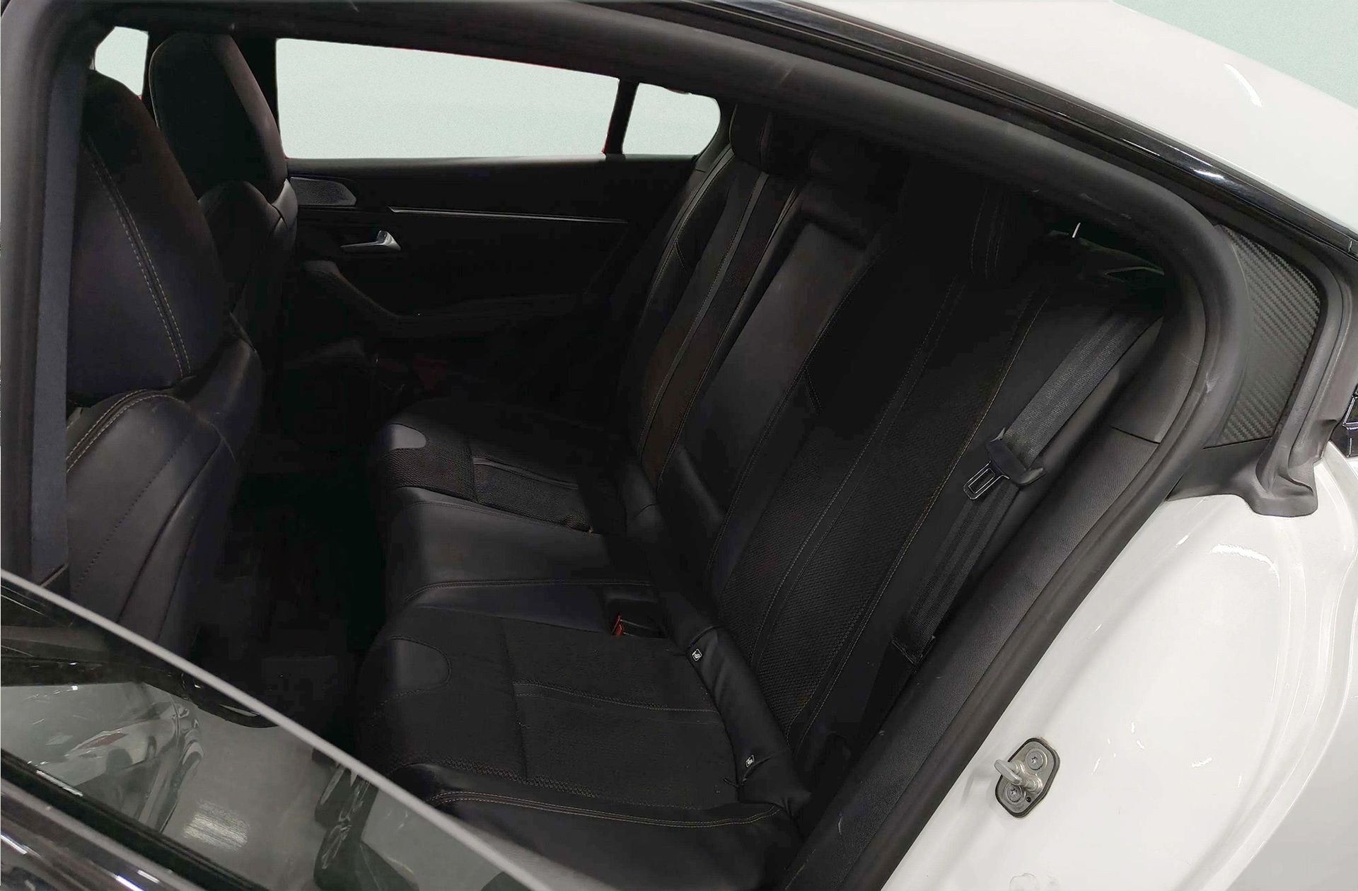 Peugeot 508 BlueHDi 160 GT Line EAT8 - foto 14