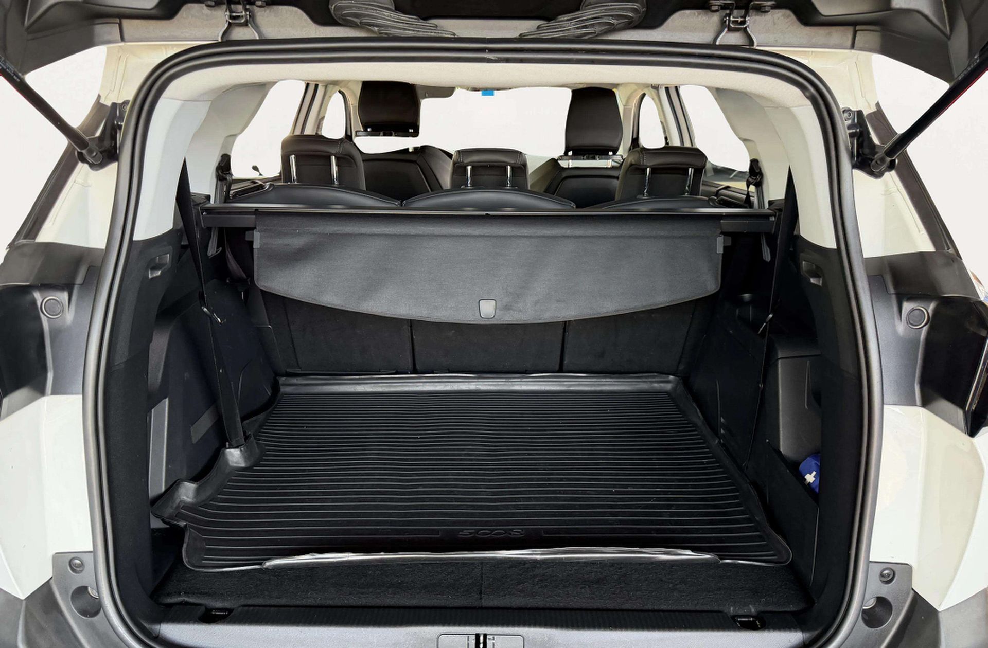 Peugeot 5008 PureTech 130 Allure 7 plazas - foto 21