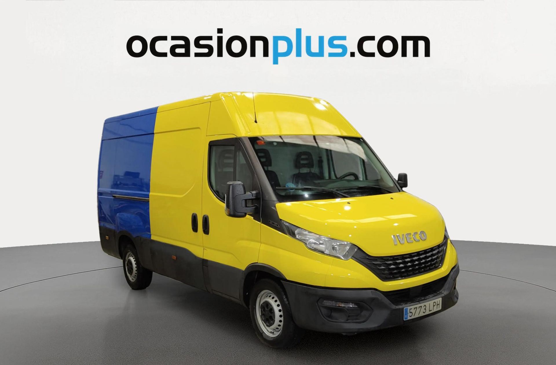 Iveco Daily 2.3 TD 35S 16 V 3520L/H2 - foto 2