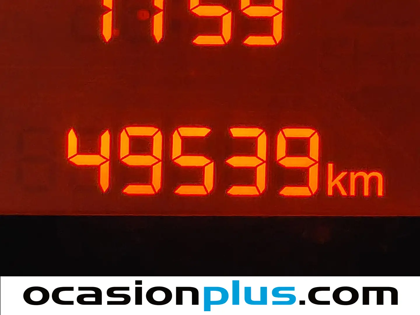 Foto Burstner BT5902 Burstner BT5902 TRAVEL VAN T-590 (150 CV)