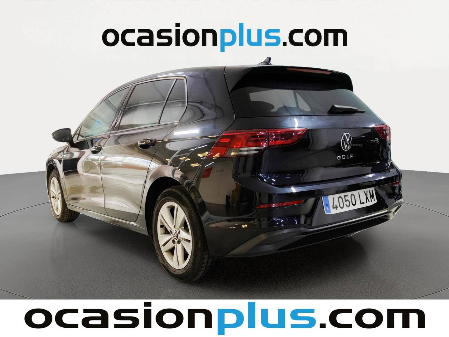 Foto trasera Volkswagen Golf Volkswagen Golf Volkswagen Golf Life 1.5 TSI (130 CV) izquierda