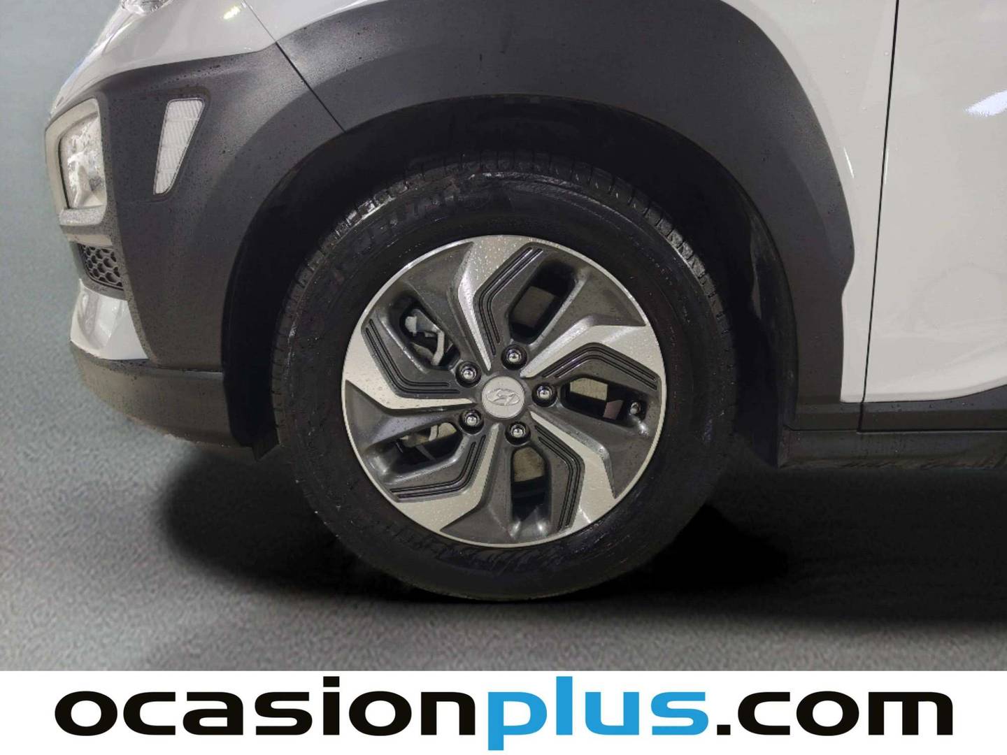 Foto Hyundai Kona Hyundai Kona 1.6 GDI HEV Klass DT (141 CV)