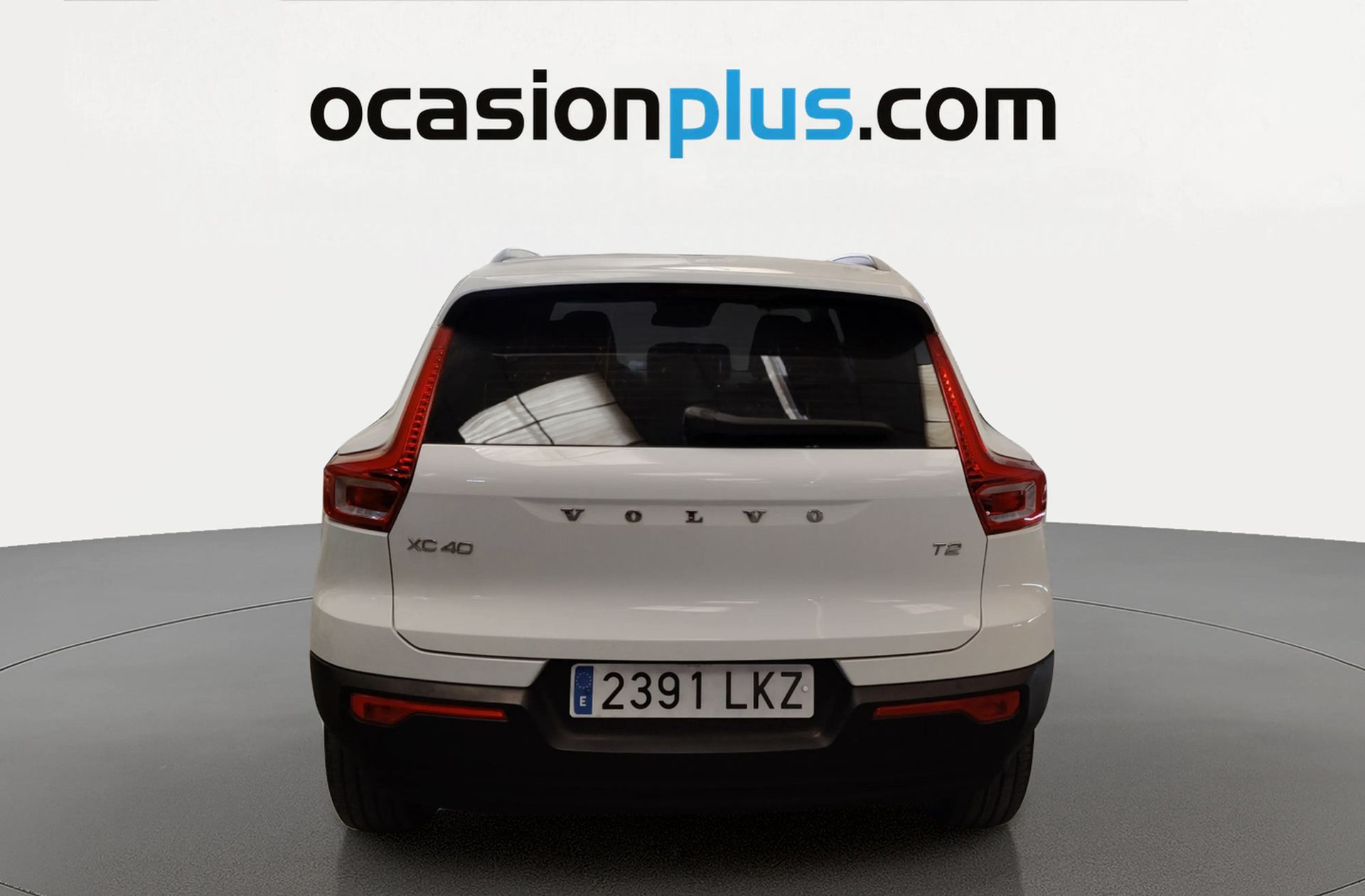 Volvo XC40 T2 Momentum Core - foto 14