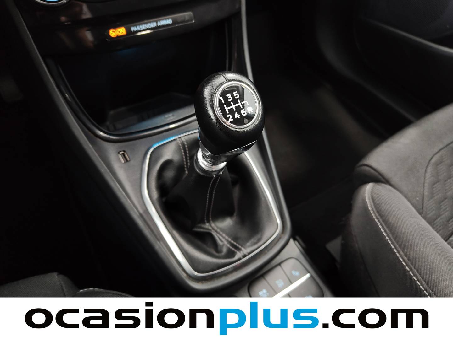 Ford Puma Ford Puma 1.0 EcoBoost MHEV Titanium Design (125 CV) de segunda mano