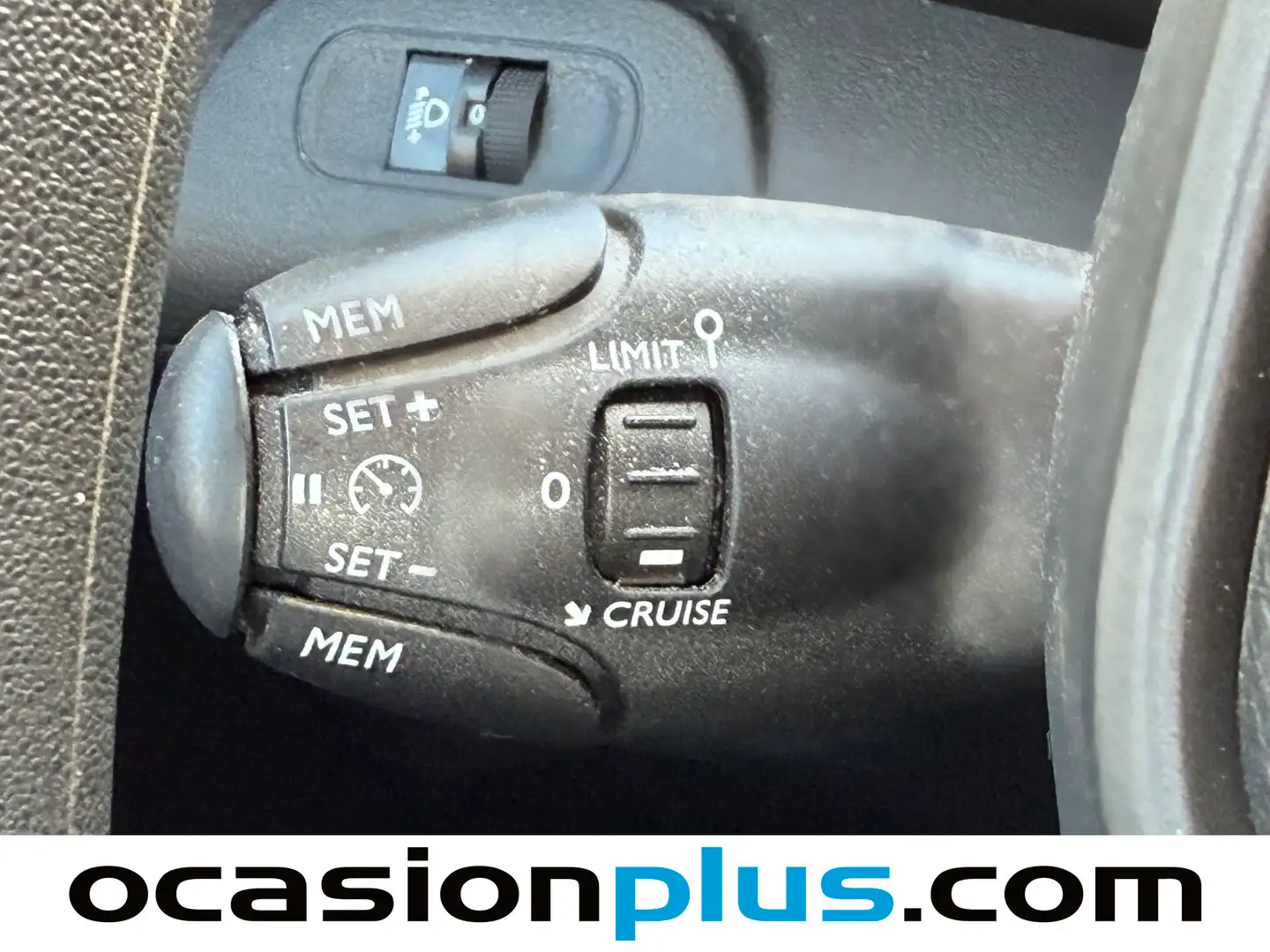 Foto Peugeot Rifter Peugeot Rifter BlueHDi 100 S&S Access Standard (100 CV)