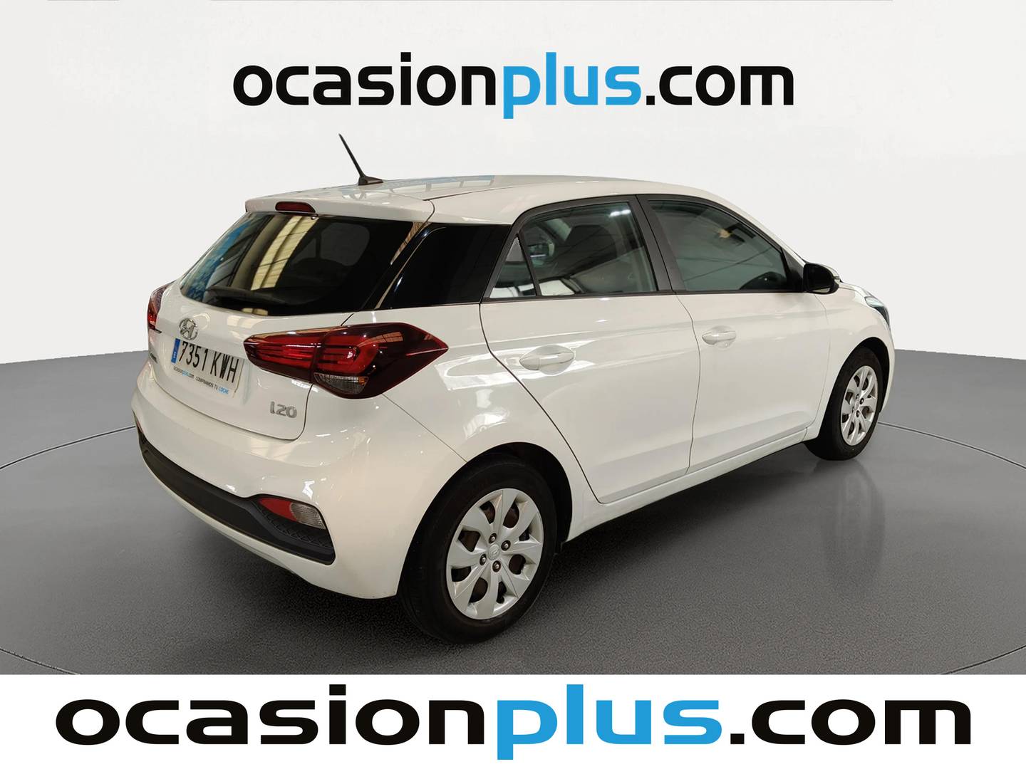 Foto trasera Hyundai i20 Hyundai i20 1.0 TGDI Essence LE (100 CV) derecha