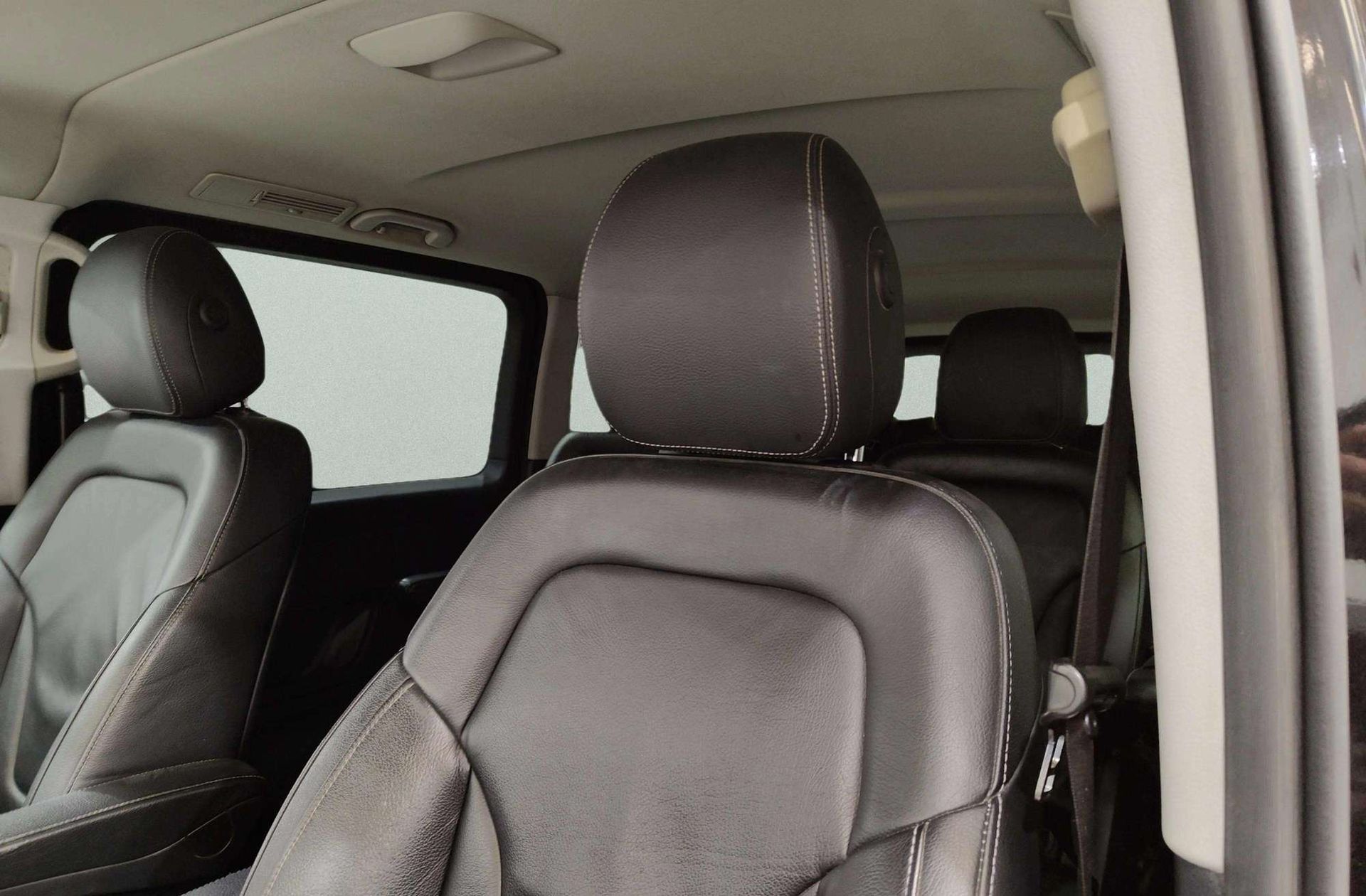 Mercedes-Benz Clase V 220 d Largo 7 plazas - foto 6