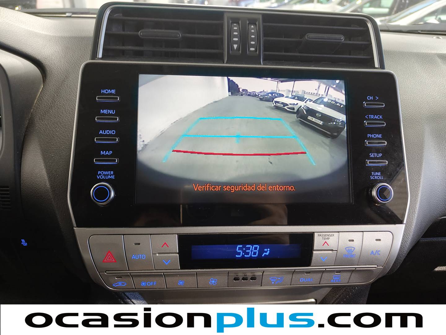 Foto Toyota Land Cruiser Toyota Land Cruiser 2.8 D-4D VXL Auto (204 CV)