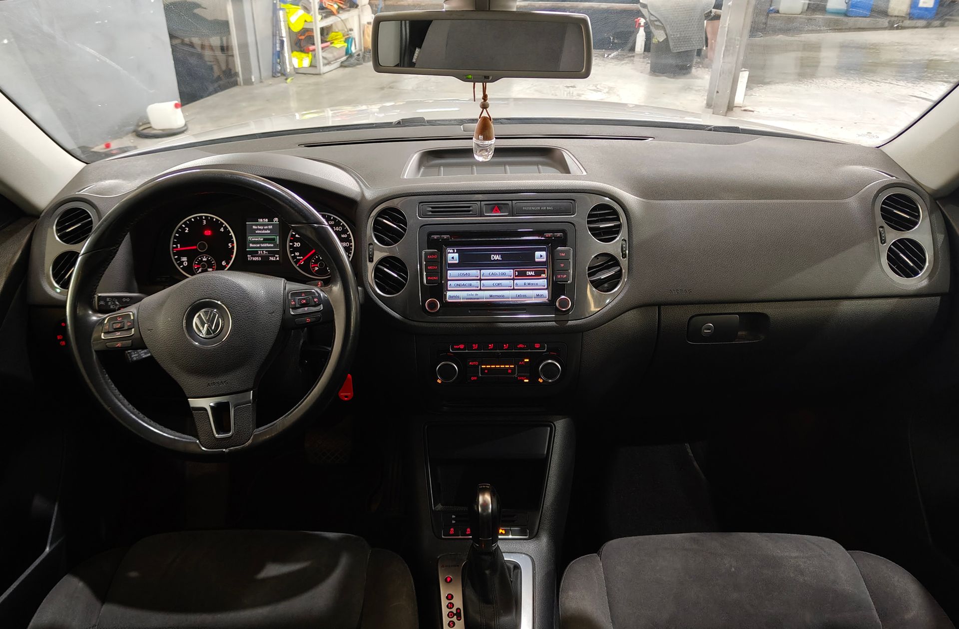 Volkswagen Tiguan Sport 2.0 TDI BMT 4Motion DSG - foto 6