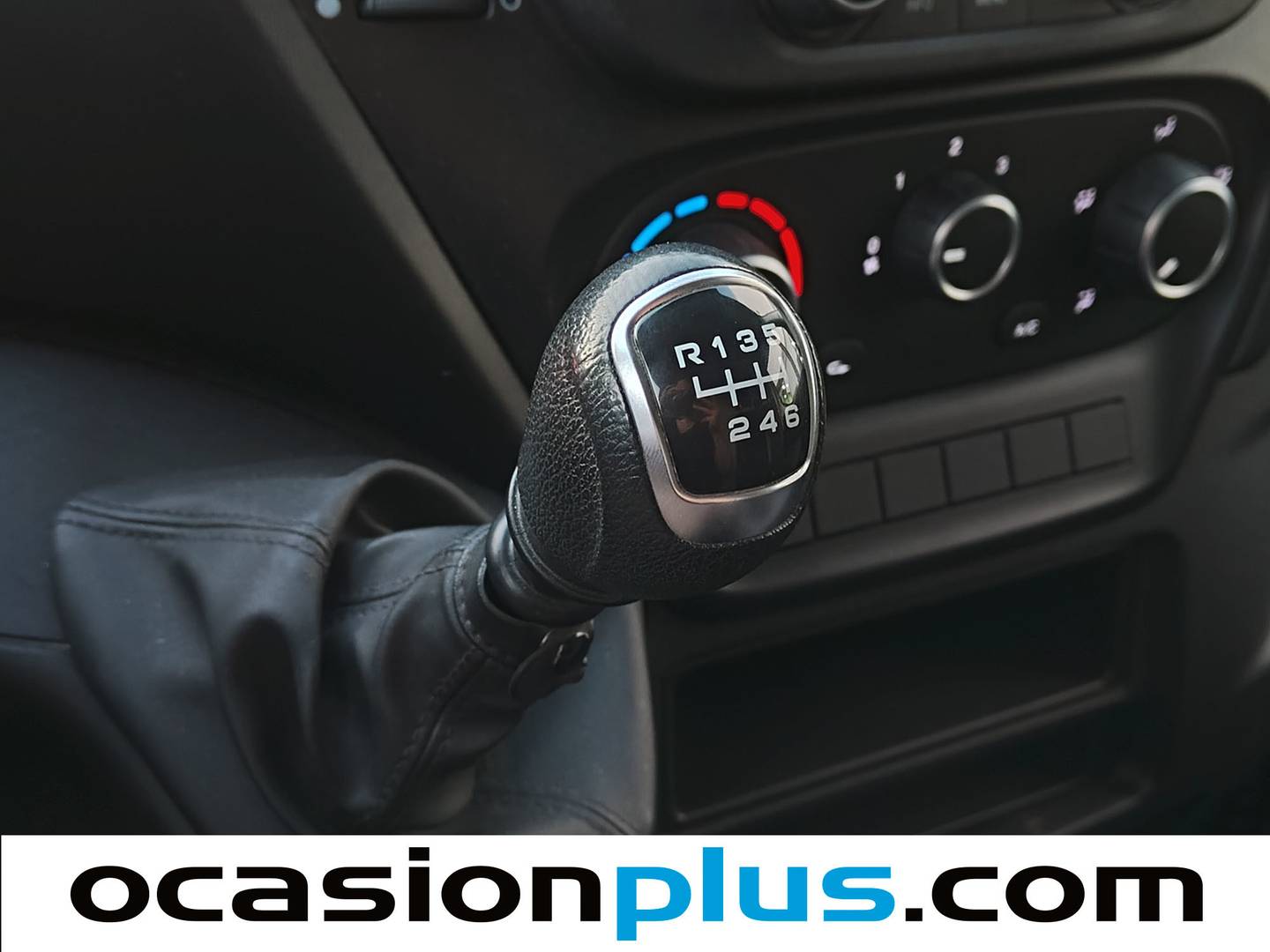 Iveco Daily Iveco Daily Furgon 35S 16 V 3520L/H2 (156 CV) de segunda mano