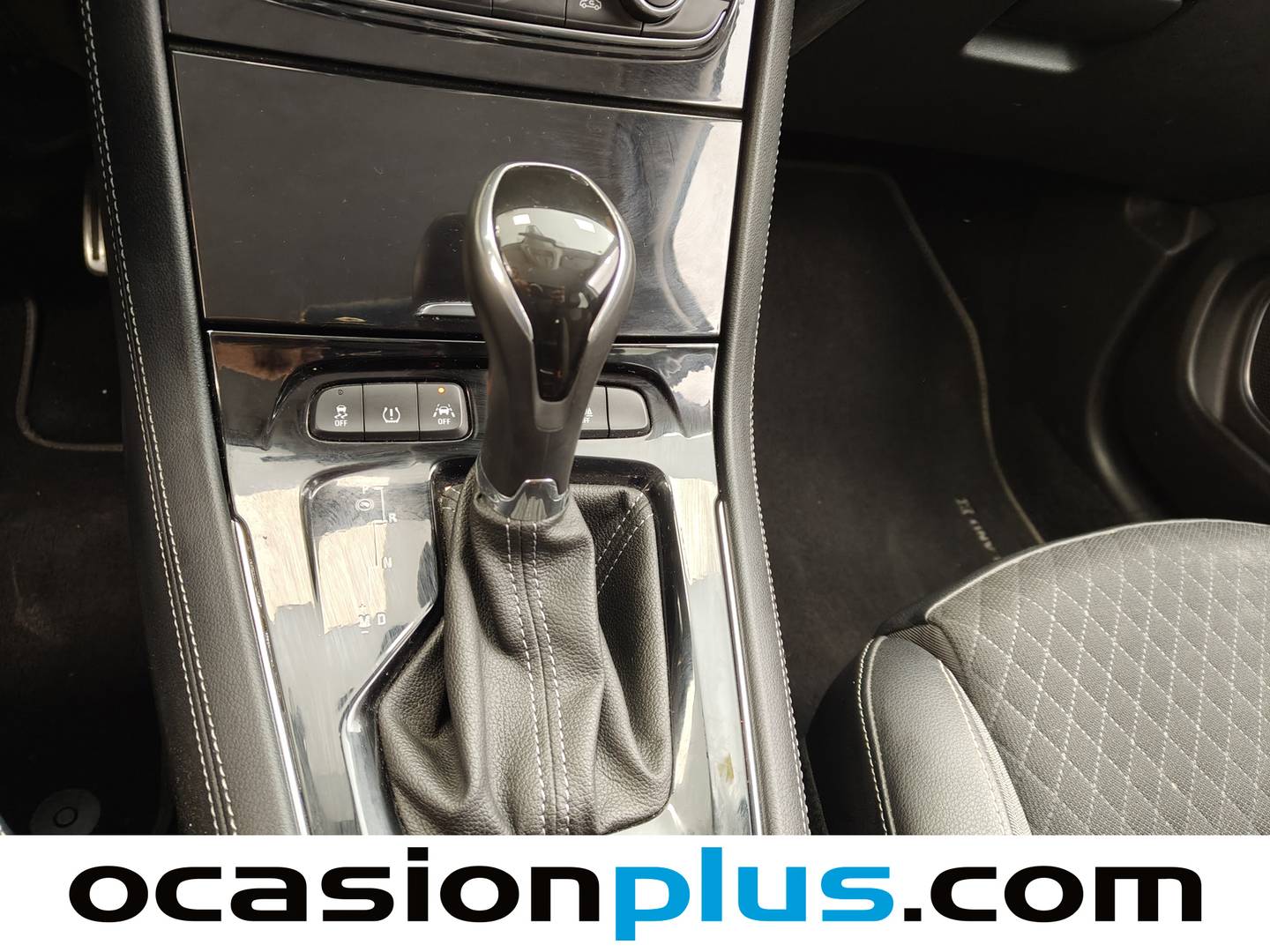 Foto Opel Grandland X Opel Grandland X 2.0 CDTi Ultimate Auto  (177 CV)