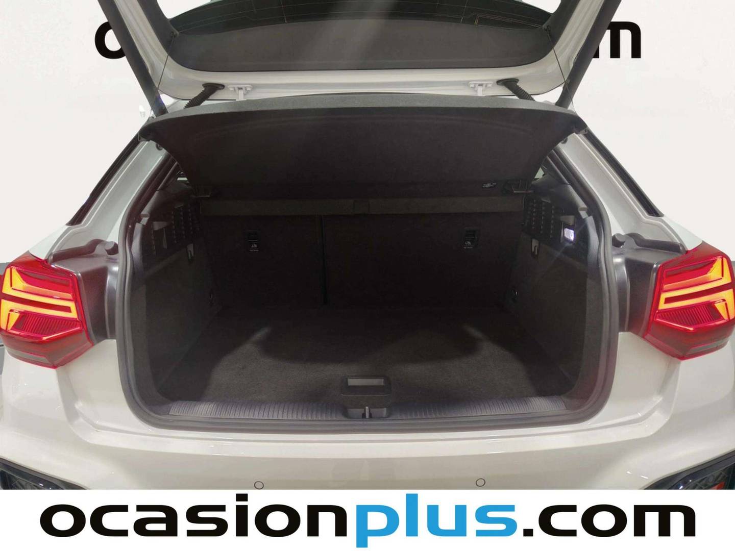 Fotos maletero Audi Q2 Audi Q2 Black line 35 TFSI (150 CV) S tronic