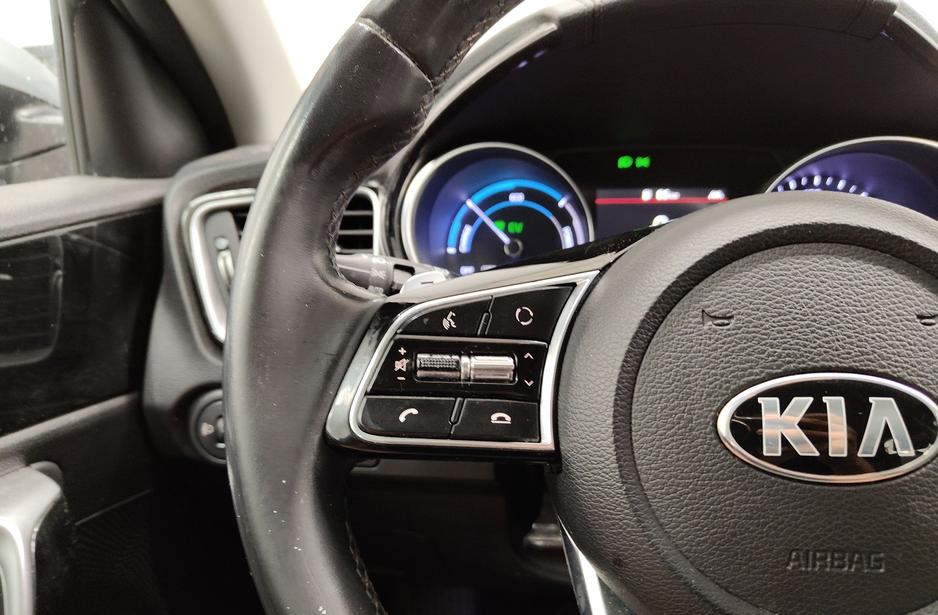 Kia XCeed 1.6 GDi PHEV eDrive - foto 28