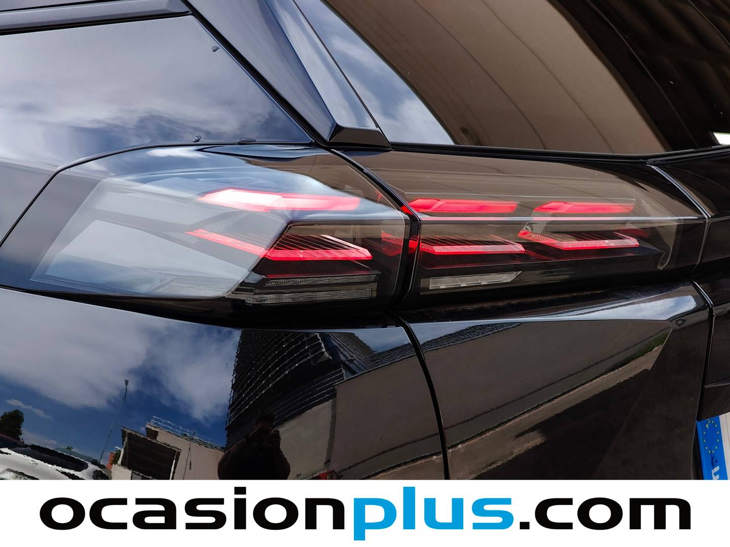 Acabados Peugeot 2008 Peugeot 2008 Allure Hybrid eDCS6 (136 CV)